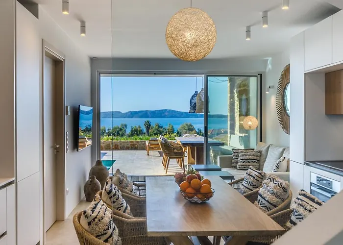 Villa View With Private Pool, Sauna & Seaview