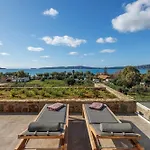 View With Private Pool, Sauna & Seaview Gialova